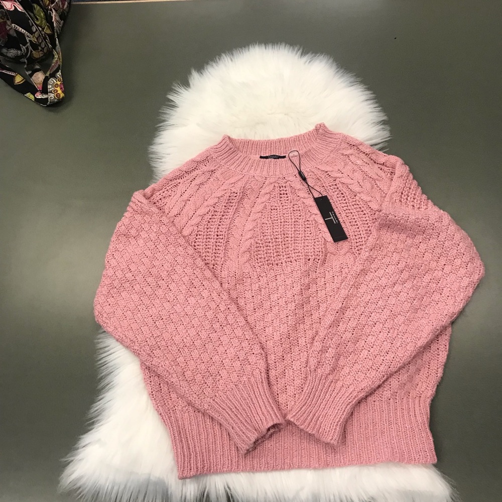 NWT Tahari Women’s SOFT Pink Sweater.  💗 M - Picture 5 of 5